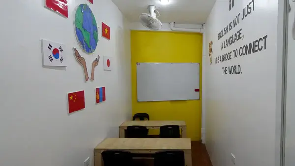 Classroom_01